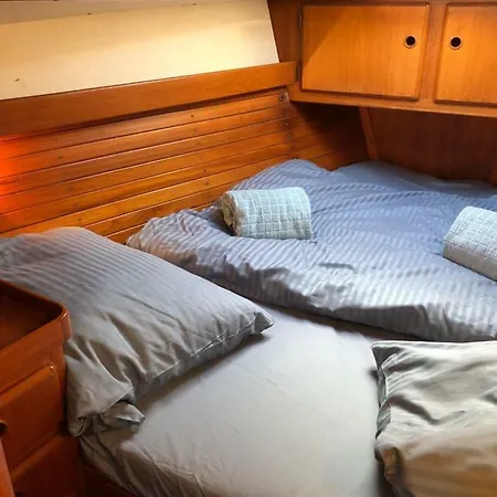 African Queen Botel